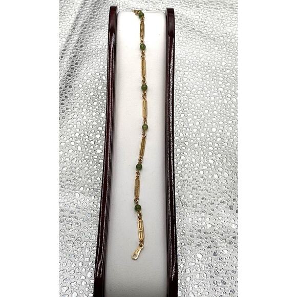 AVON Bracelet Gold Tone Green Plastic Beads Vintage Estate 6.75” - Picture 4 of 8